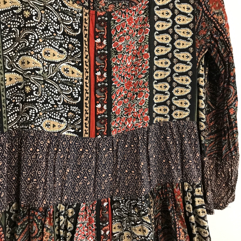 Bohemian Print Ruffle Tunic - Picture 2 of 2